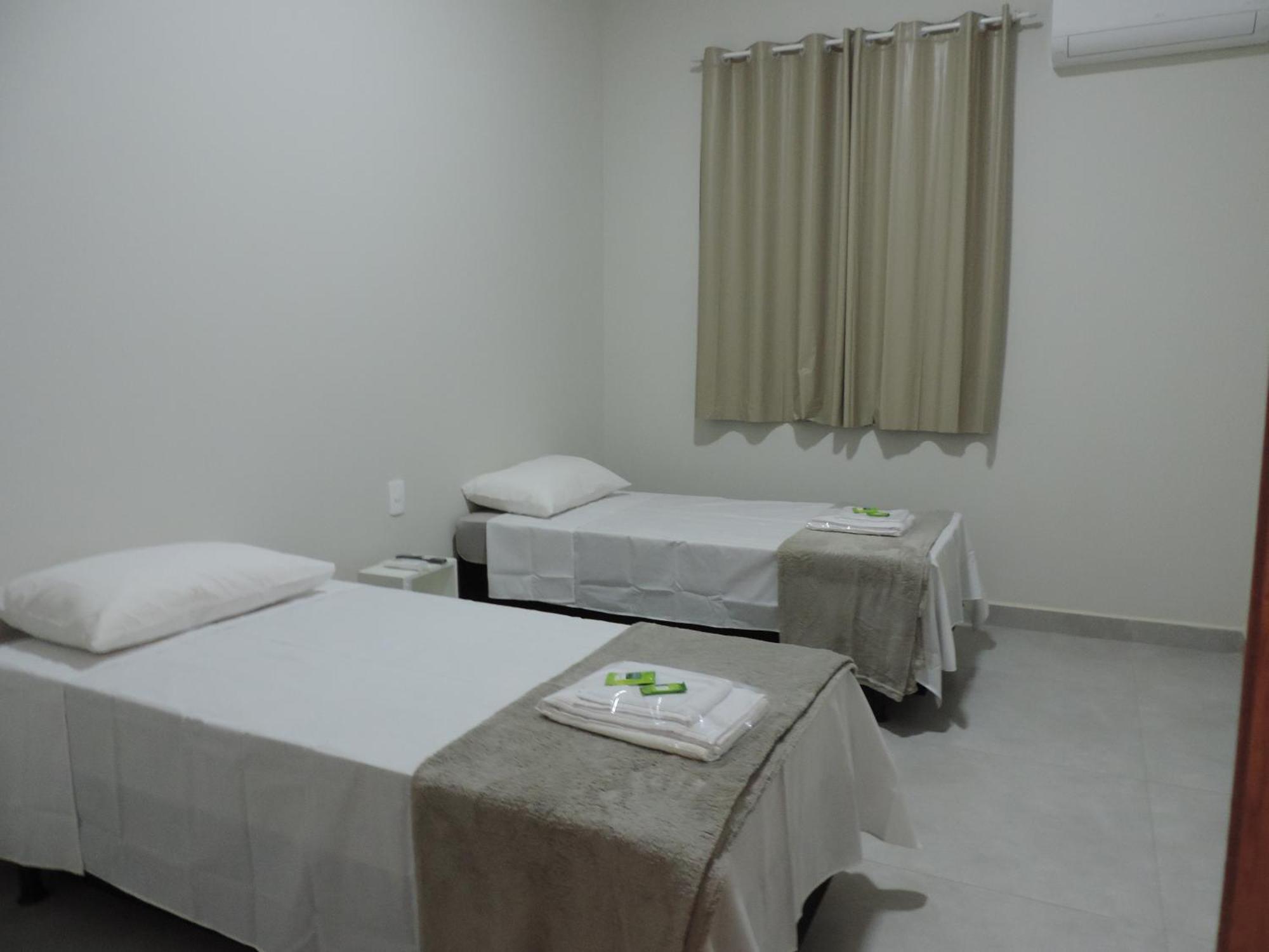 Sb Hospedaria Pousada Uberaba Extérieur photo